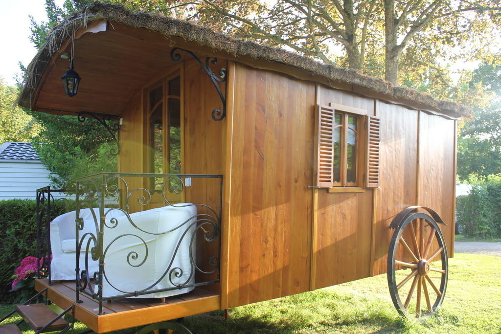 Camping Les Couesnons Hotell Roz-sur-Couesnon Rum bild