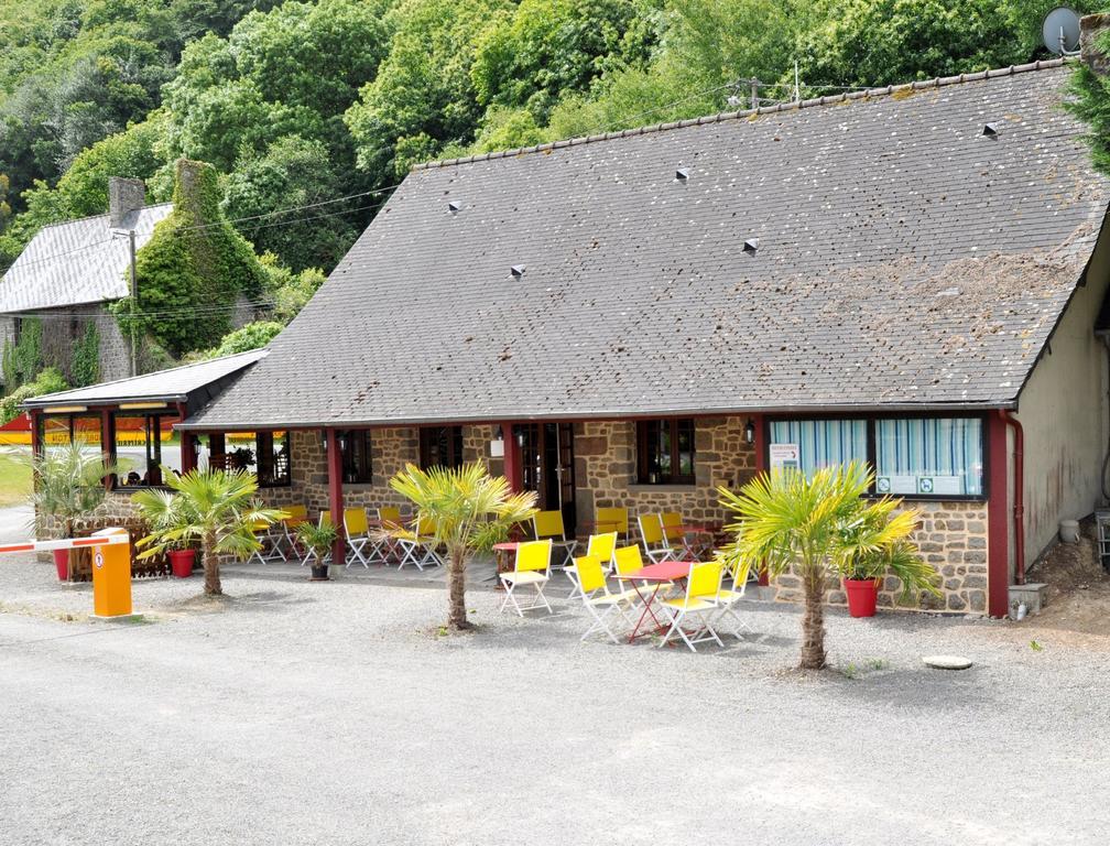 Camping Les Couesnons Hotell Roz-sur-Couesnon Exteriör bild